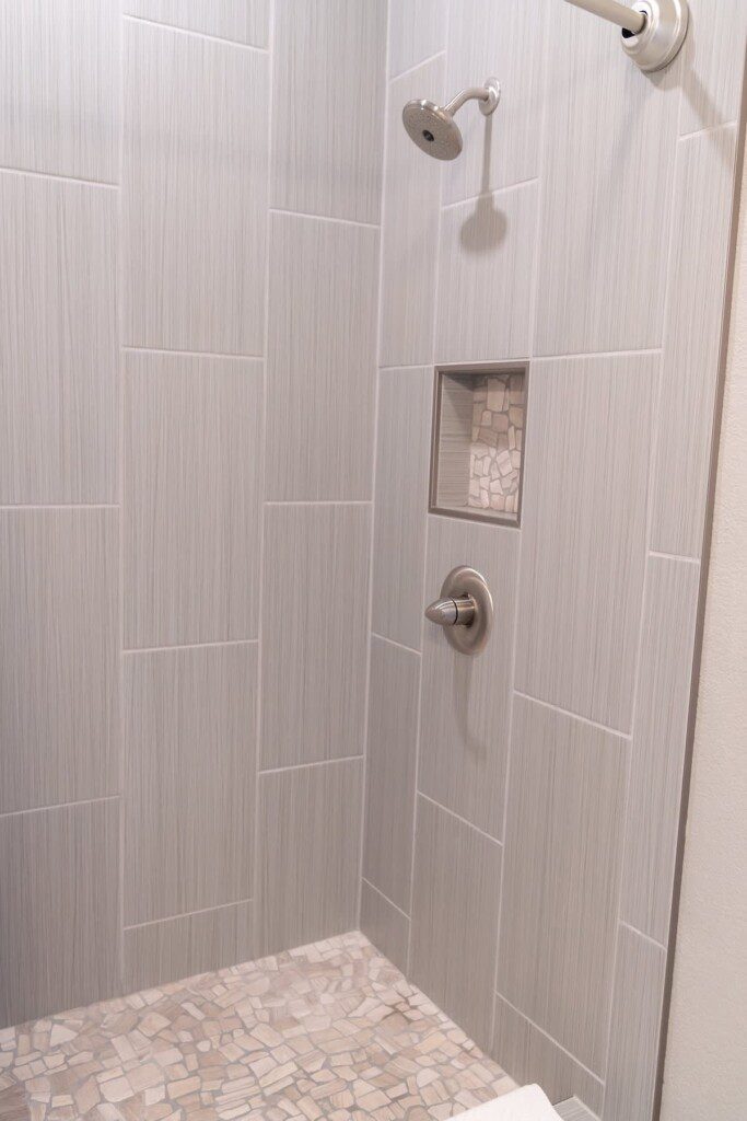 10e0f8f9 6279 48 3ctHK