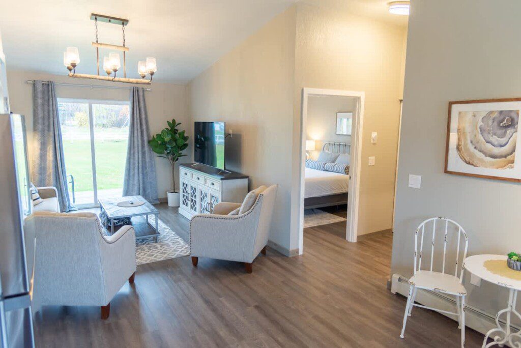 41b72c64 12e8 43 Q8zZ2