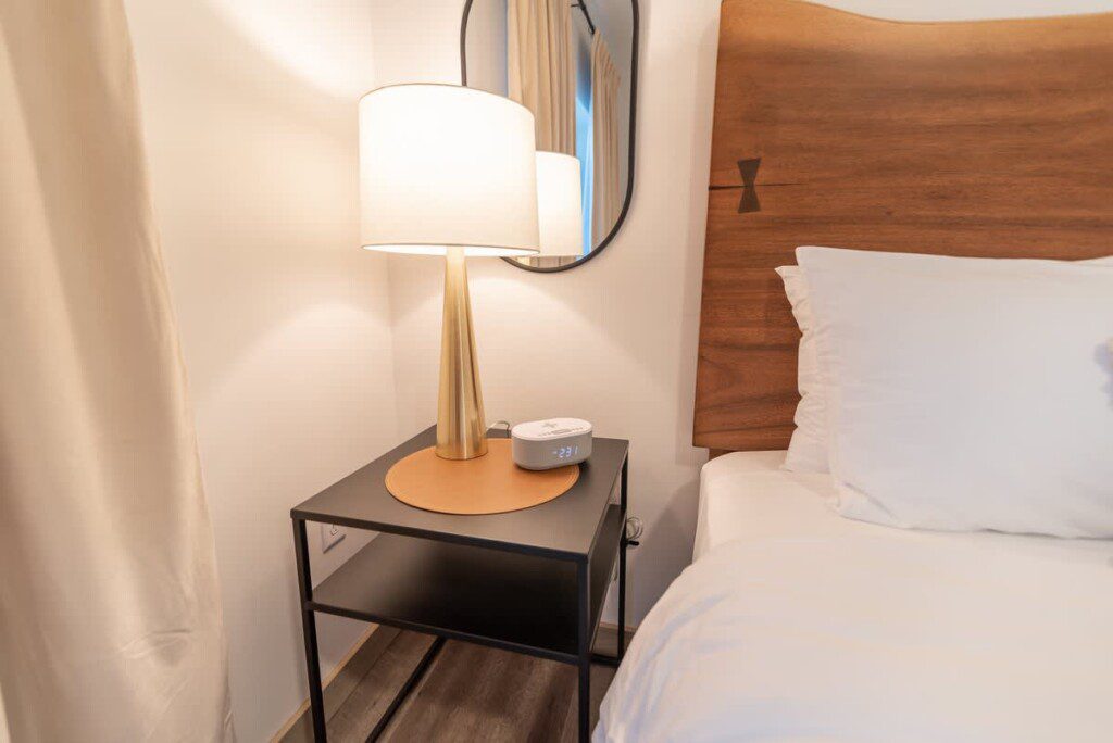 4bd3ddf4 7a12 49 70ipM