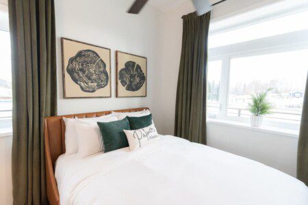 4f994162 37ad 4c DqFxS