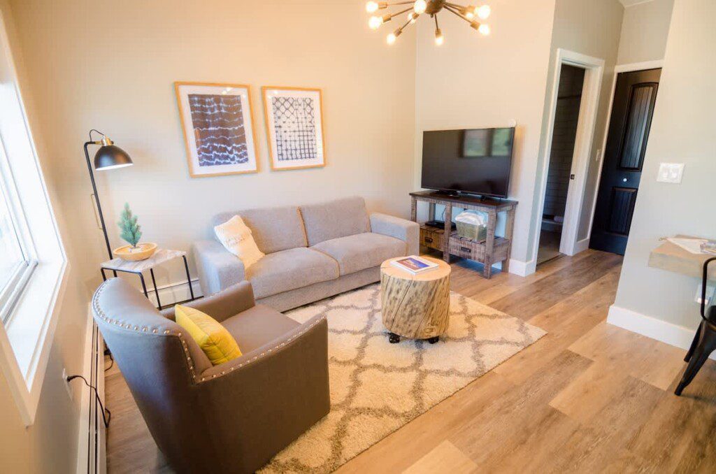 7cf4a5ca 62f5 44 DGUw4