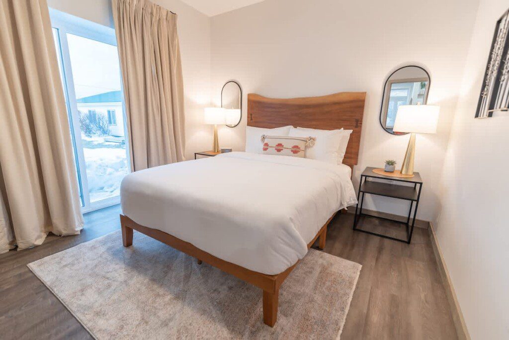 815969cb dce4 4e mJZ5d