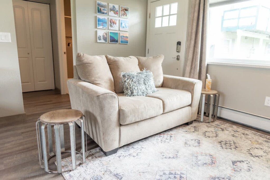 8c19d7ef 18c4 49 V8LF6