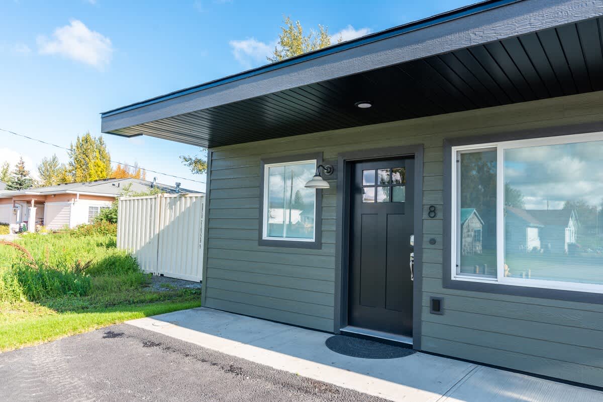 98a158e9 03a6 49 kfU39