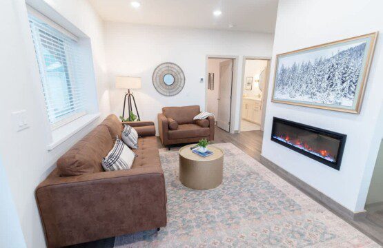 aacbc565 0e5f 47 Z3WsD