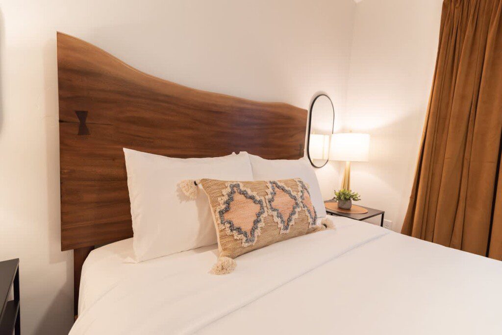 c2de661a b7a6 4b fBRCw