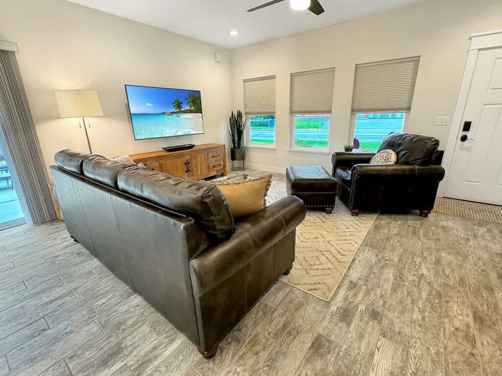 c4947e8a cb46 4a IdDu8