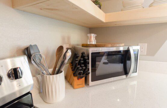 dc922cff 1f18 47 v0i03