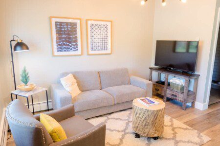 e41dcb39 87a4 42 OG8vb