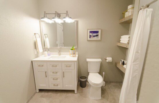 f69fe491 76b9 42 EArQp