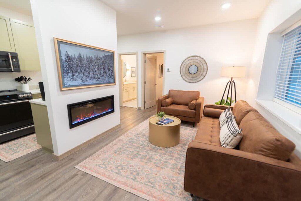 f75f9707 61c1 46 Hylxv