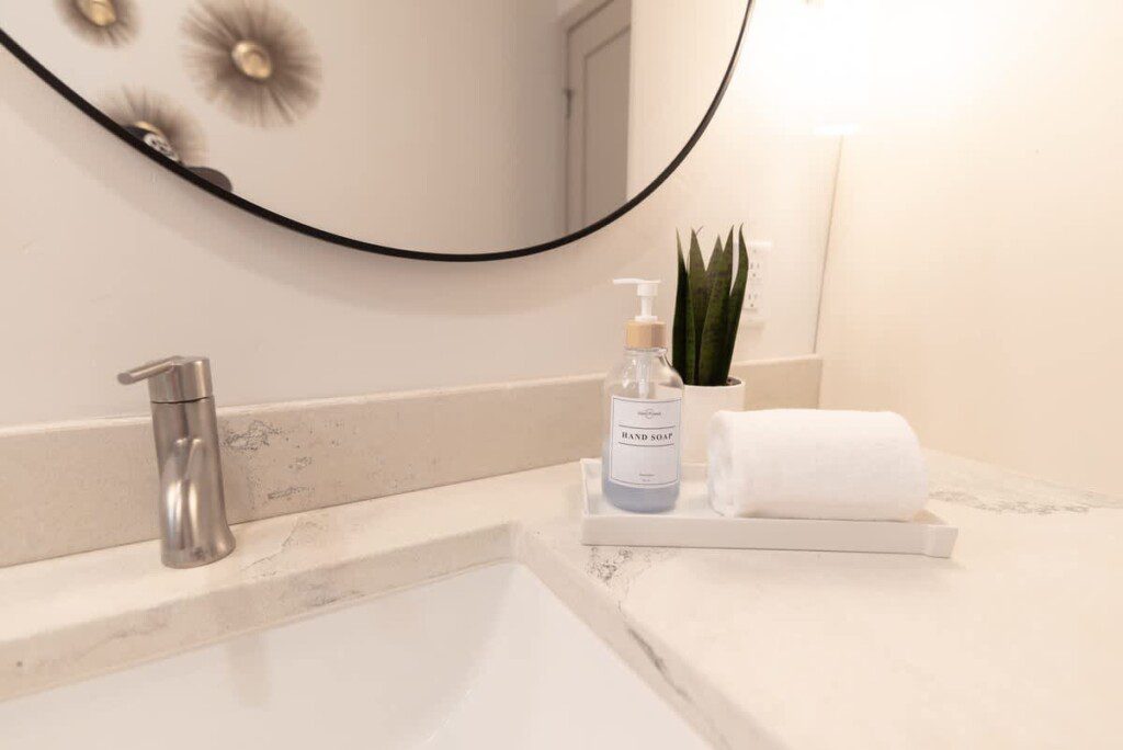 23a67166 5ebc 4c n aY