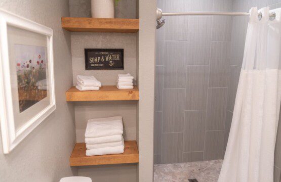 245e8306 ee32 4c 3mB1l