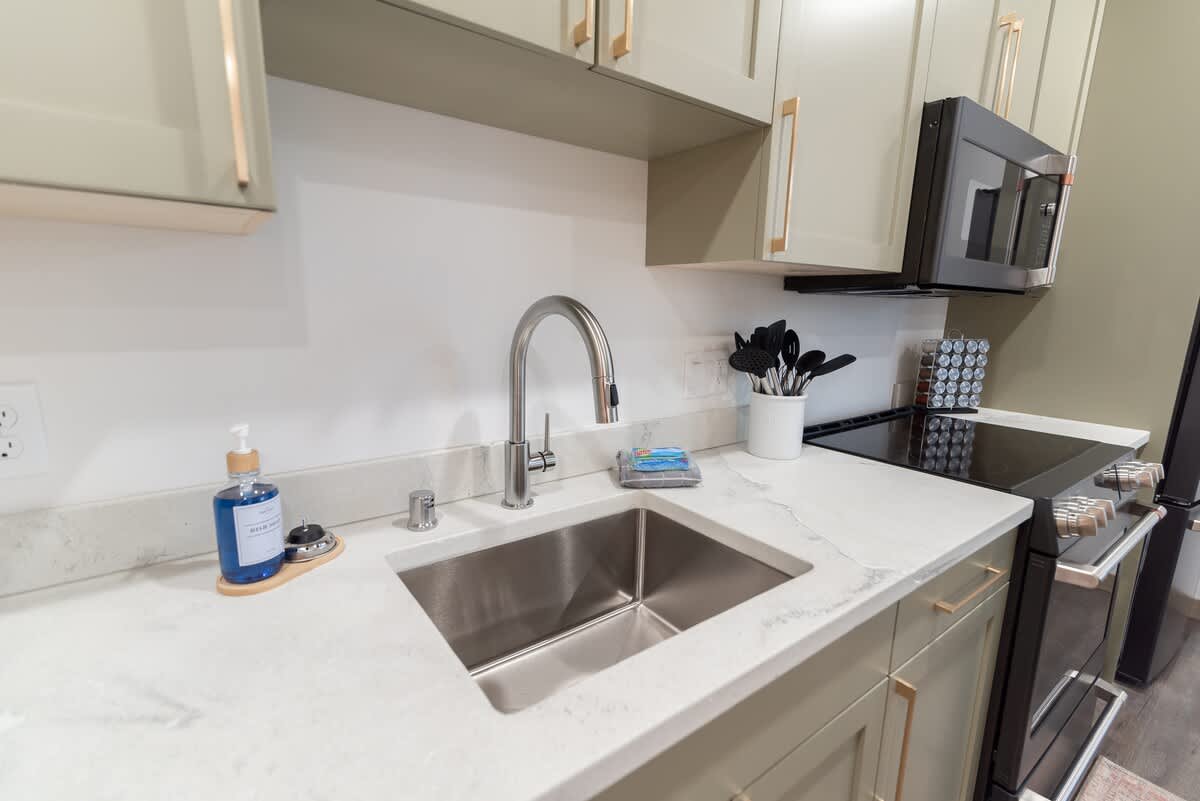 250f46d1 d798 45 ZZmXY