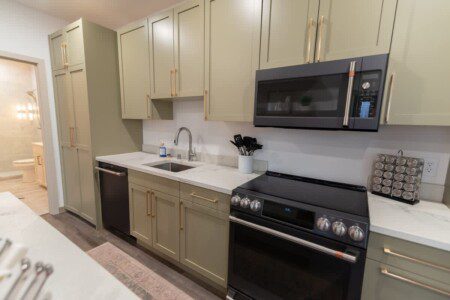 3f9e1a13 3737 44 VXUyG