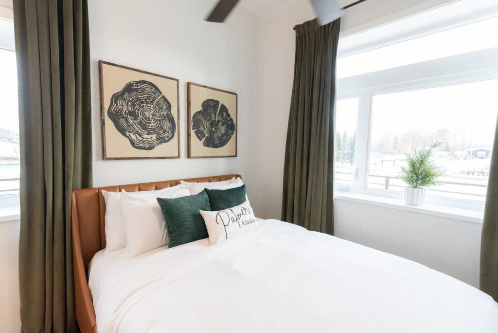 4f994162 37ad 4c DqFxS