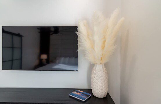 70a2a186 5334 4f PjOQk