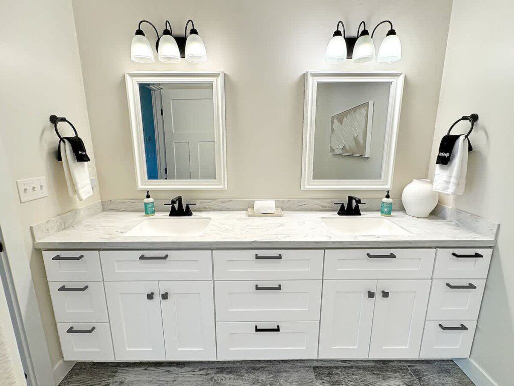 97d67e21 da64 42 R3S7E