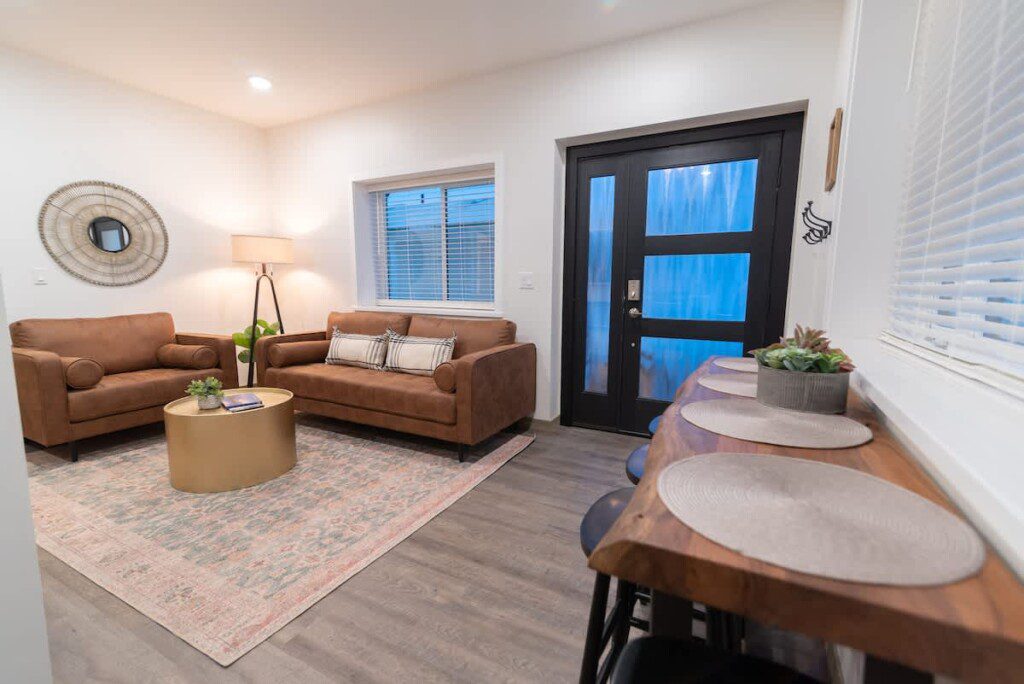 db1b92d5 caf9 4b iPhqQ