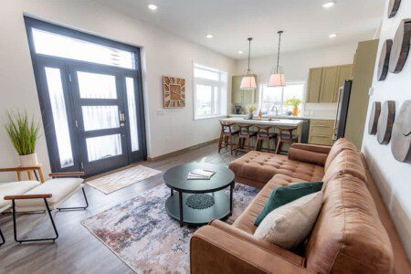 e33f7d30 a56f 48 kM7fo