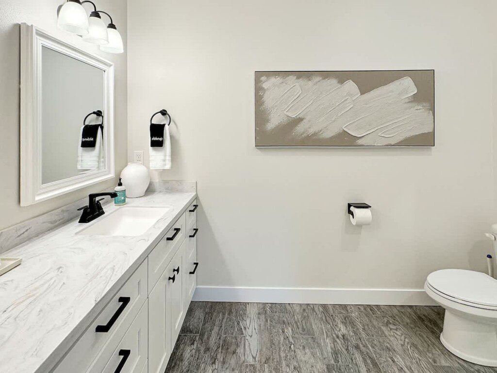 ea1d302d 7bd2 44 5NpXH